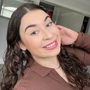 Meet your Posher, Lisselle